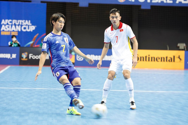 Thua Nhật Bản 0-2, tuyển futsal Việt Nam vẫn vào tứ kết giải châu Á